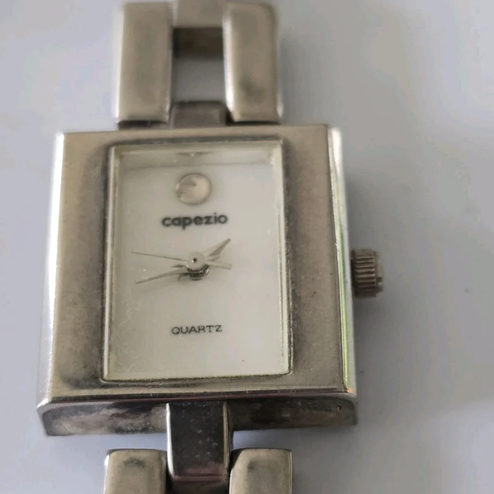 Capezio Watch 1105 Silver Tone Quartz Analog Sz. 7